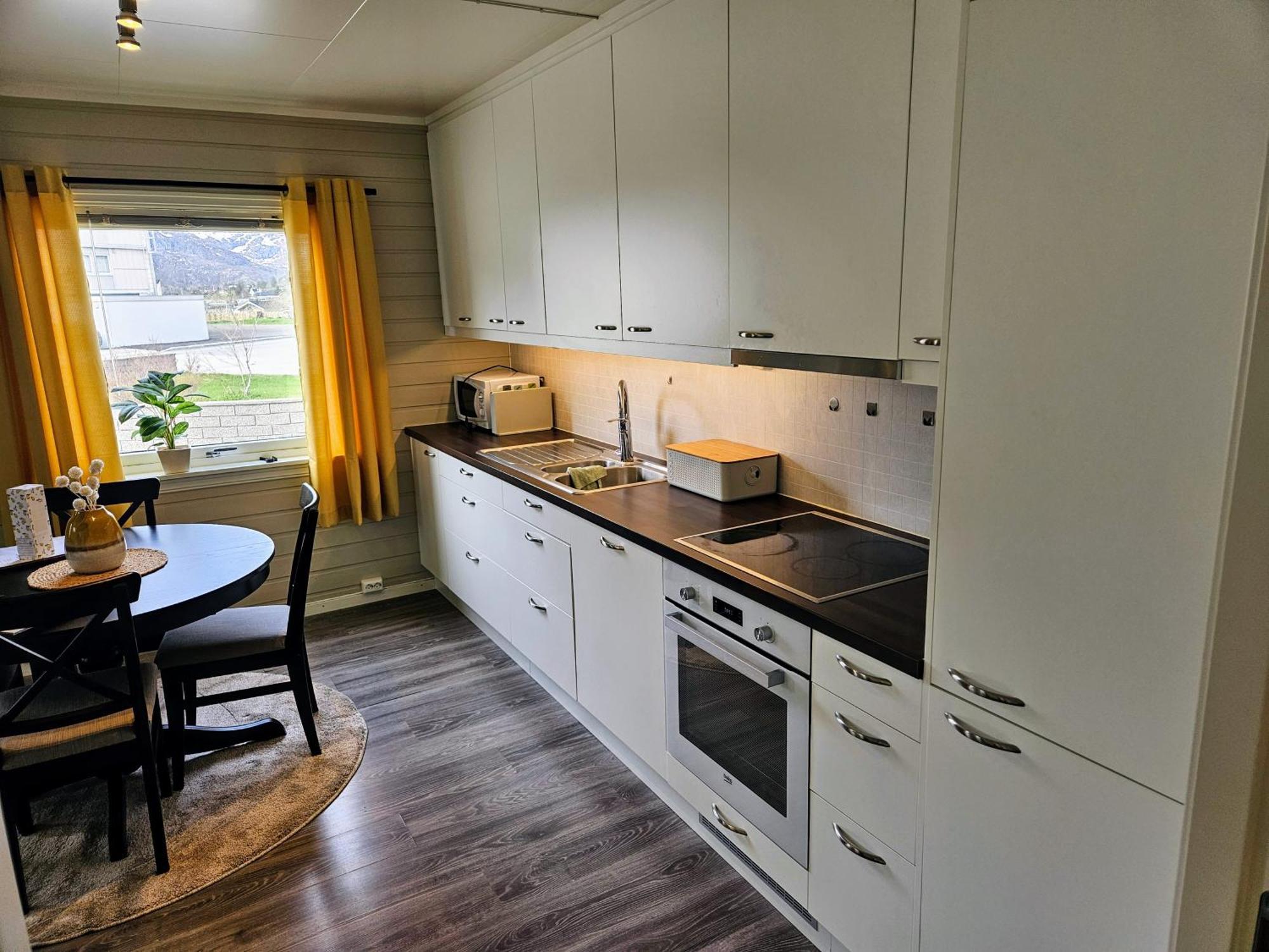Leilighet I Svolvaer Sentrum Bagian luar foto